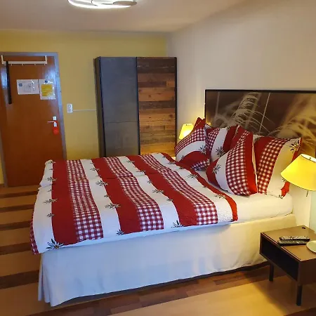 Rhoneblick Hotel