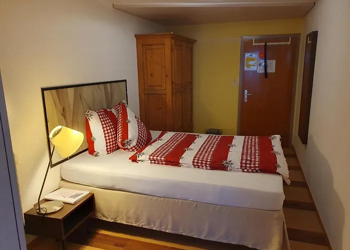 Rhoneblick Hotell 3*