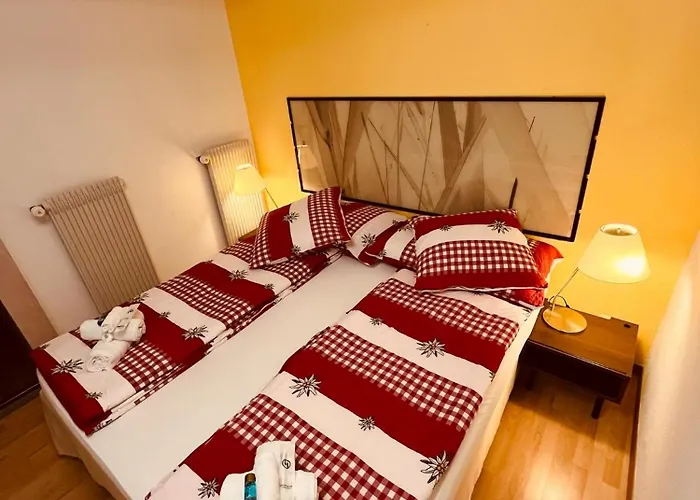 Hotell Rhoneblick 3*