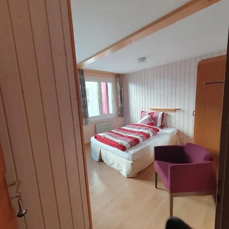 Hotell Rhoneblick 3*