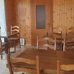 Rhoneblick מלון 3*