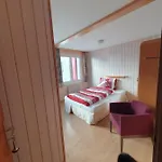 מלון Rhoneblick 3*
